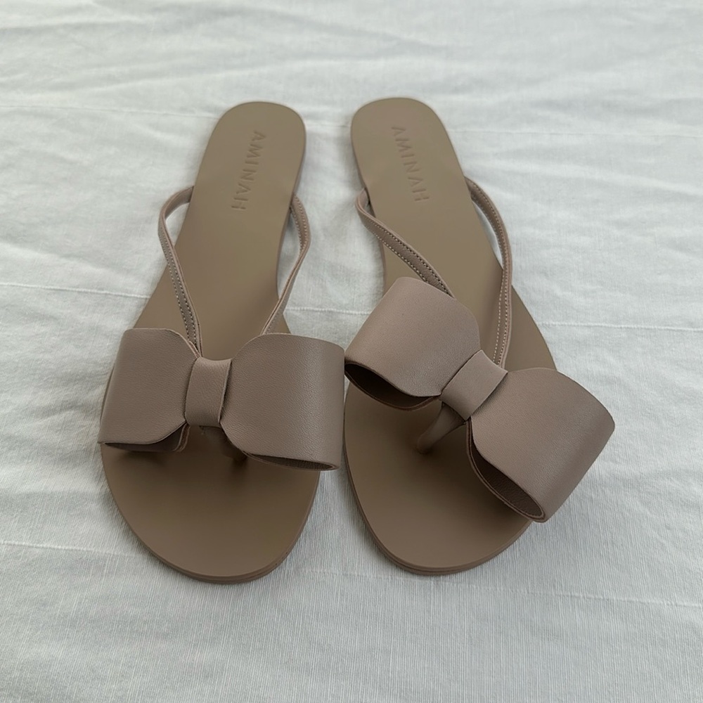 Aminah sandals